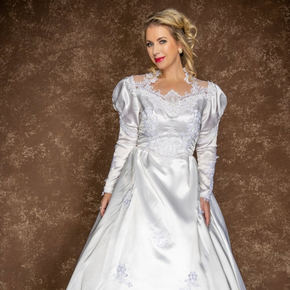 wedding dress